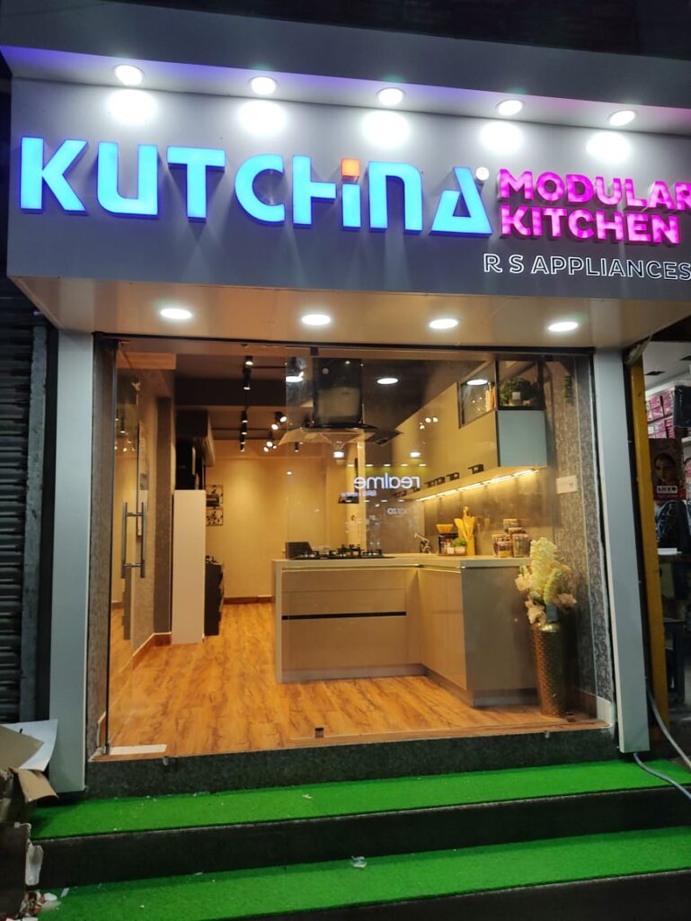 
Kutchina-Modular-Kitchen-RS-Appliances